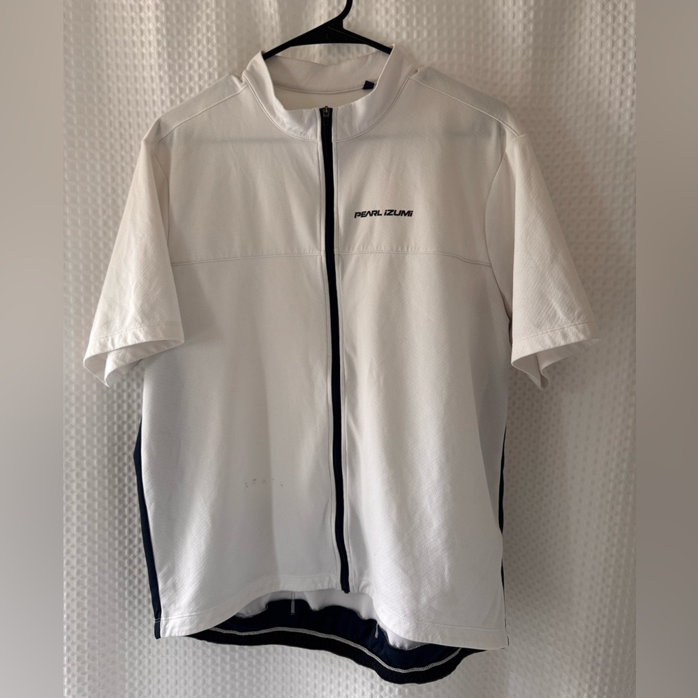 Pearl Izumi Men's loose fitting Cycling Jersey